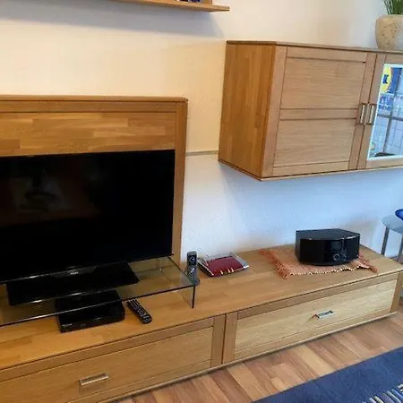 Haus Olymp 01 Nur 50 M Bis Zum Ca. 50 M2 2 Räume Sehr Gepflegt Ostseebad Kühlungsborn