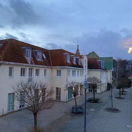 דירה Haus-olymp-apartement-01-kuehlungsborn-nur-50-m-bis-zum-strand-ca-50-m2-2-raeume-sehr-gepflegt Ostseebad Kühlungsborn