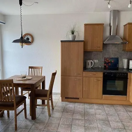 Appartement Haus-olymp-apartement-01-kuehlungsborn-nur-50-m-bis-zum-strand-ca-50-m2-2-raeume-sehr-gepflegt Ostseebad Kühlungsborn